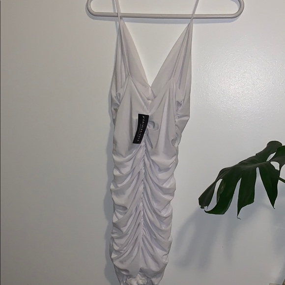 Simple Sweetness Dress - Picture 2 of 5